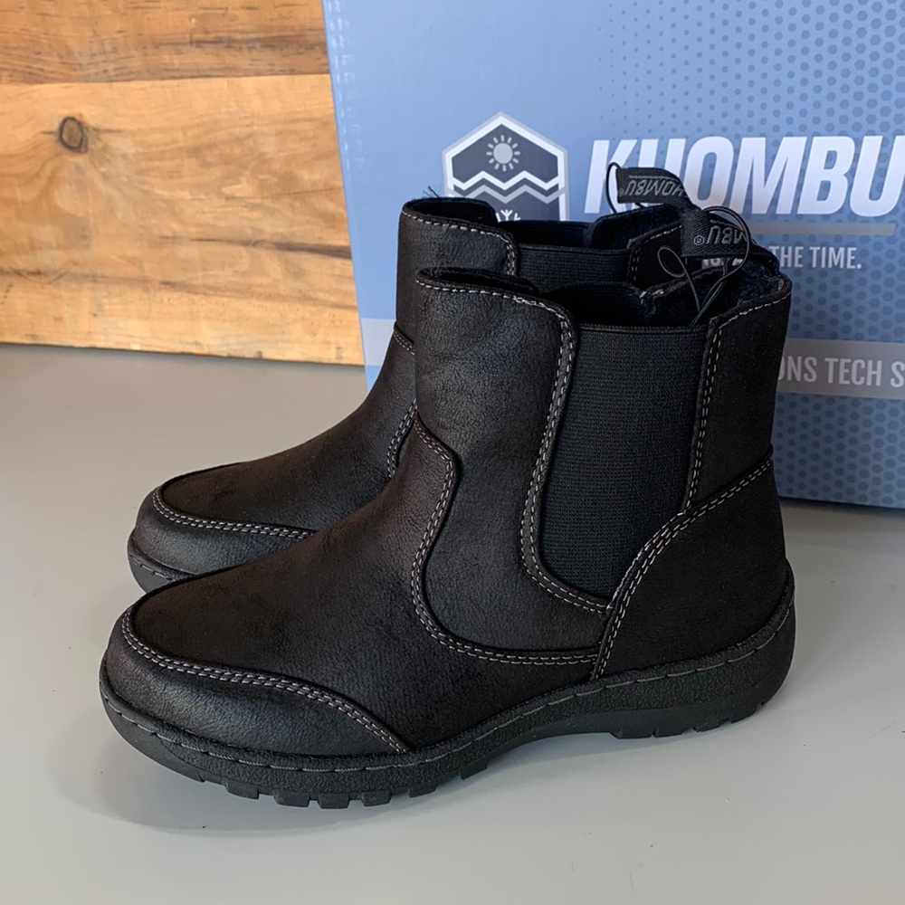 NIB Women’s Khombu Charlotte All Seasons Boot Black Water Resistant